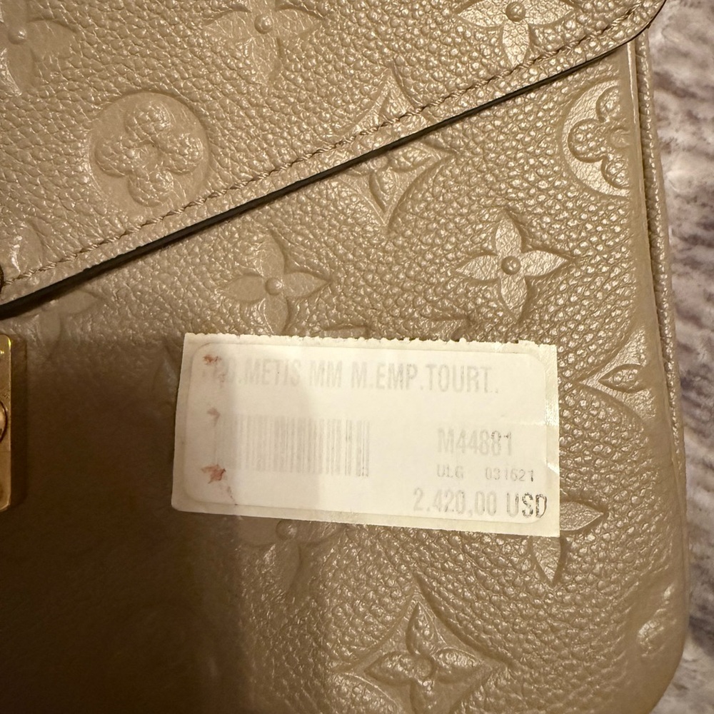 Louis Vuitton Empreinte Pochette Metis Beige - Picture 9 of 15